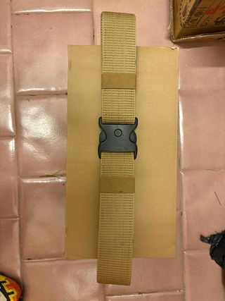 Cinturone regolabile con velcro colore Tan