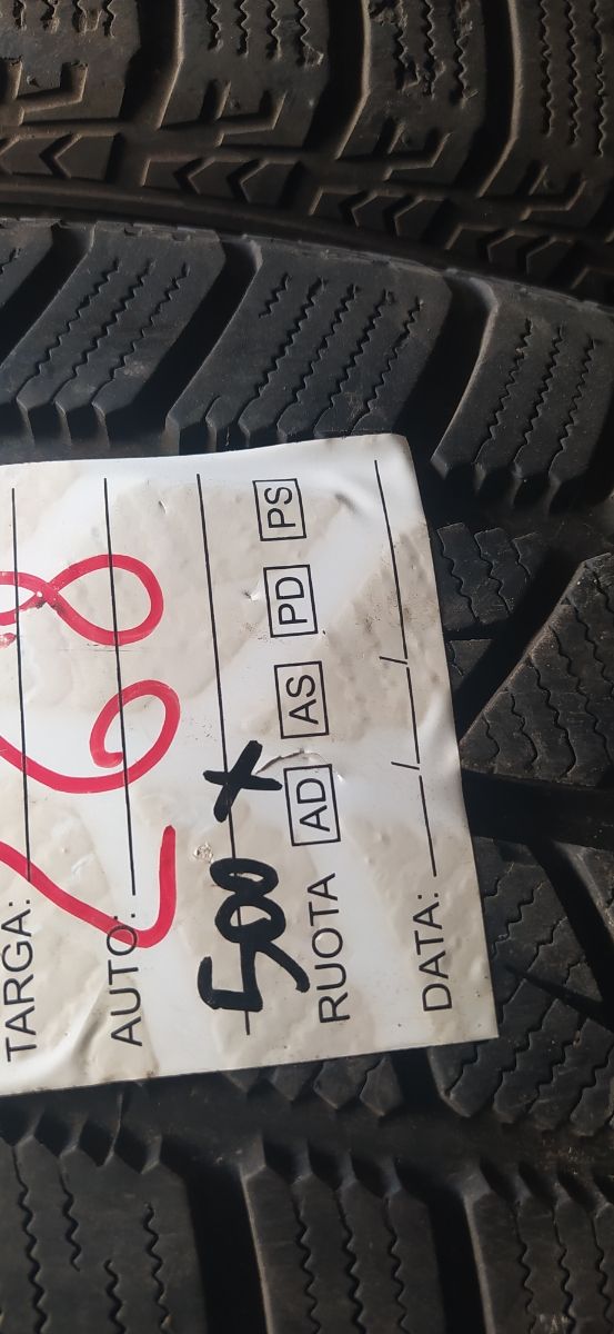 4 pneumatici invernali per 500X
