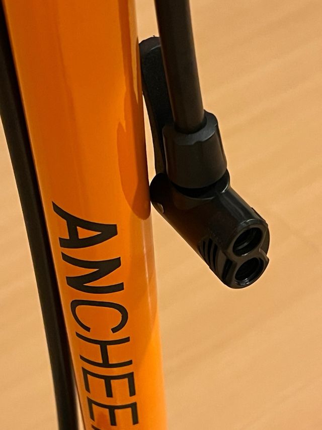 Pompa d'aria per bicicletta