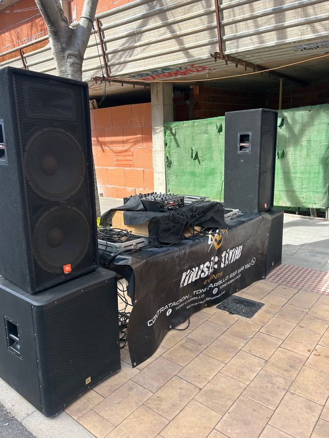 aquiler sonido iluminacion