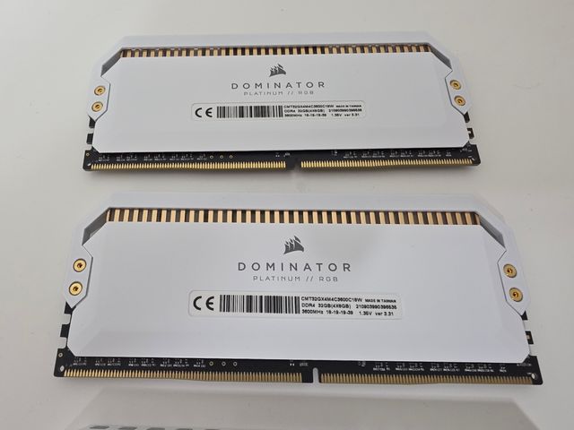 Corsair Dominator Platinum RAM DDR4 32GB 3600 CL18