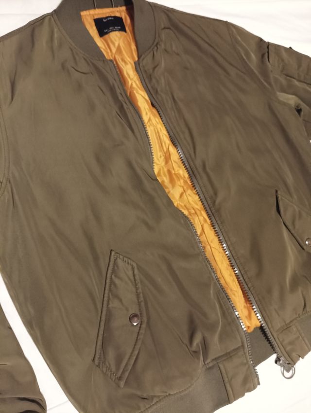 Chaqueta Bomber de Bershka