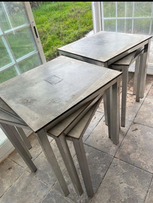 6 tavoli da bar da terrazza in alluminio.