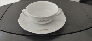 Set Tazza e piattino da consommé.