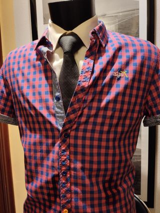 Jersey punto y camisa cuadros