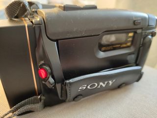 Video cámara Sony Handycam CCD TR808E