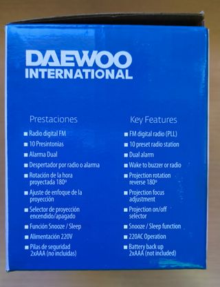 Radio Despertador Daewoo DCP-490B con proyección