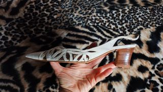 Zapatos de verano de piel de tacón bajo
