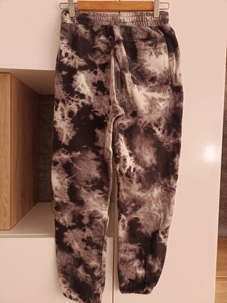 Pantalón Bershka 