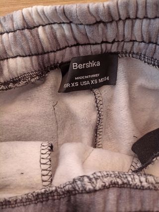 Pantalón Bershka 