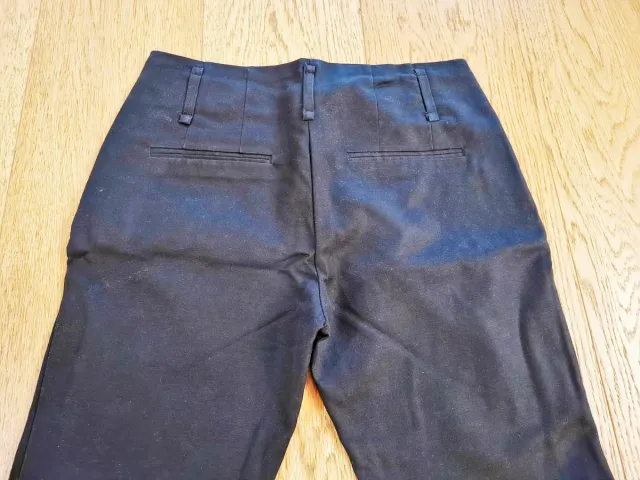 Pantaloni donna Zara