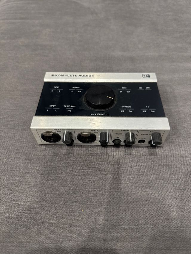 Komplete audio 6