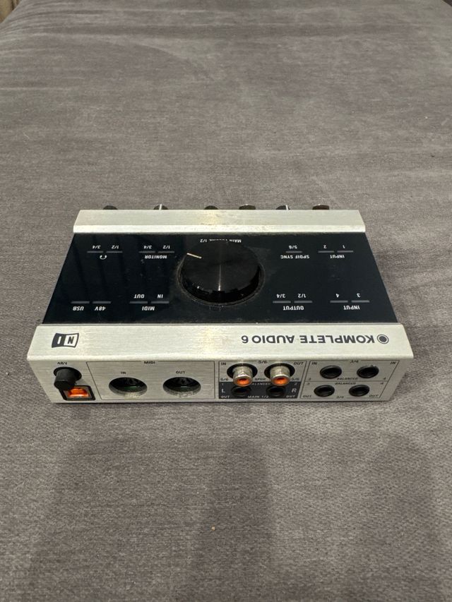Komplete audio 6