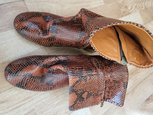 Botines piel animal print