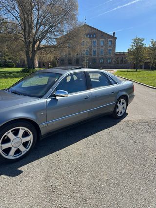 Audi S8 1997