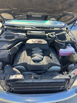 Audi S8 1997