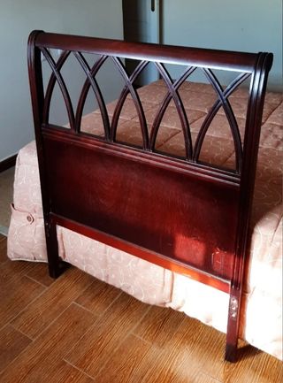 Cabecero de madera 
