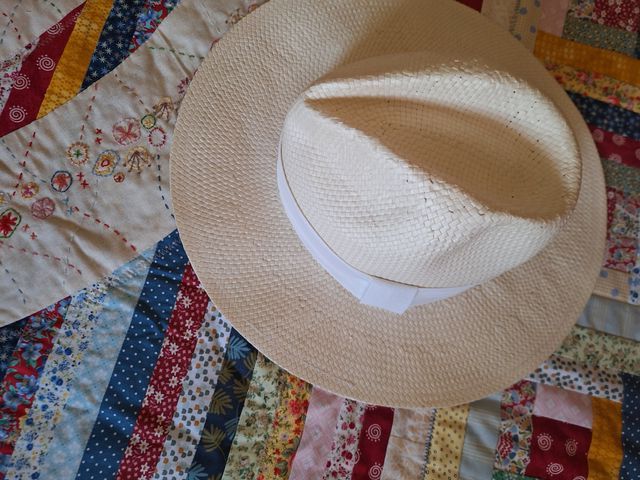 Sombrero de paja T-U playa verano