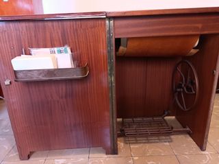 Máquina de coser SIGMA automática.