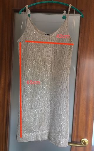 Vestido dorado transparente. Sin estrenar.