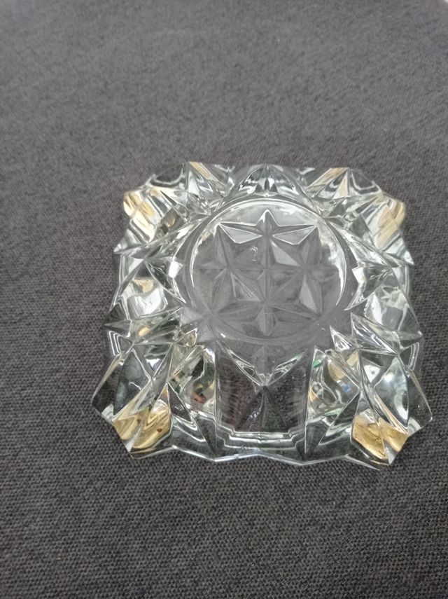 Cenicero cristal 14 cm con metal