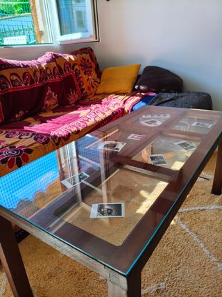 Mesa de salón restaurada 