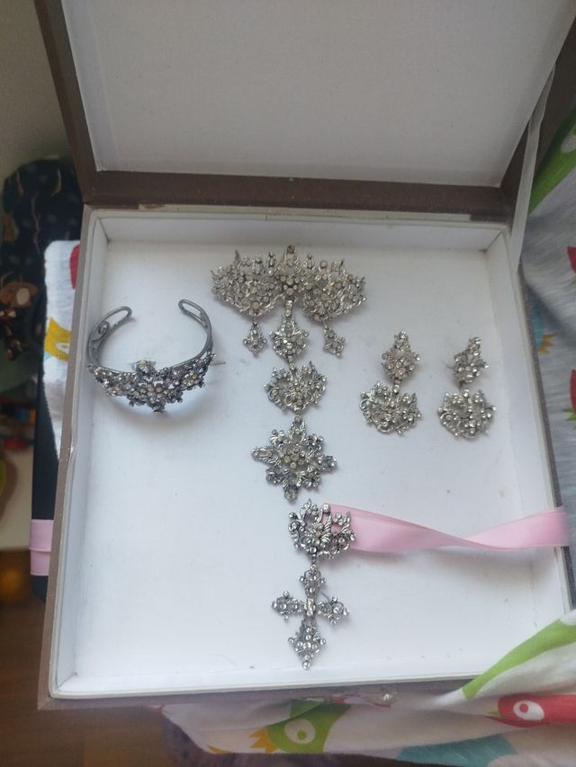 Aderezo fallera adulta plata