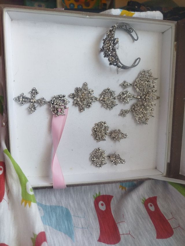 Aderezo fallera adulta plata