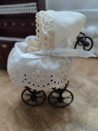 Muebles y accesorios casa de muñecas
