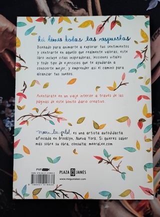 Todo empieza aquí / Start Where You Are: A Journal for Self-Exploration: Un diario para conocerte mejor (Spanish Edition)