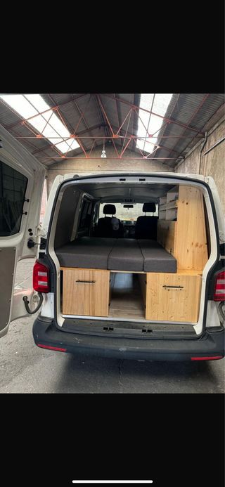 Volkswagen Transporter T6 2016 2.0 TDI 4motion