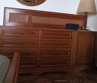 Aparador buffet de madera