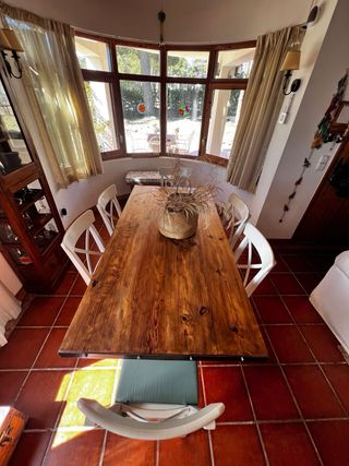 Mesa artesanal madera Pino Oregón de 10 años