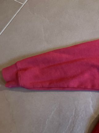 sudadera VANS rojiza