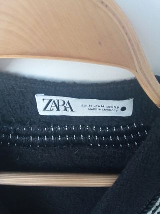 Zara M chaqueta larga negra 