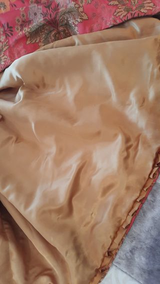 Falda fallera o alicantina color coral