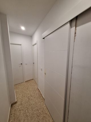 Montador de puertas y armario,cocina..