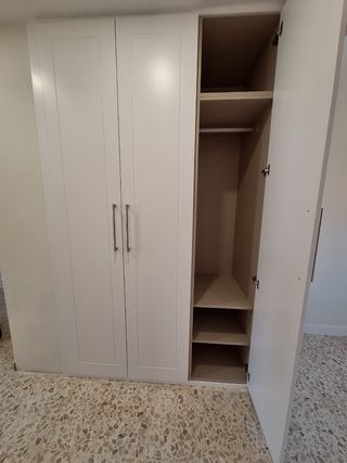 Montador de puertas y armario,cocina..