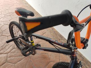 Bicicleta BMX