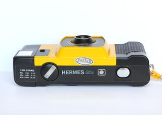 Hermes 202 Fotocamera rullino 35mm Funzionante