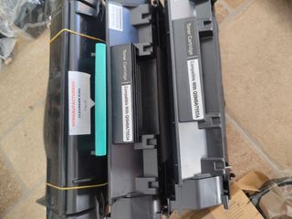 Toner compatible
