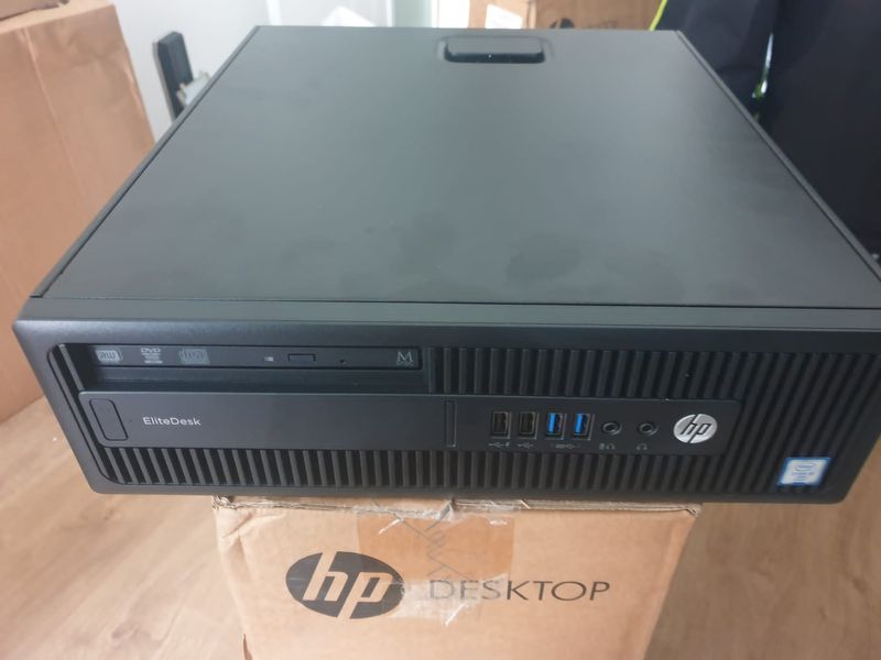 Ordenador sobremesa HP en caja original afbeelding 2