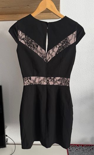 vestido negro encaje