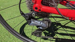 BICI ELÉCTRICA BH CORE