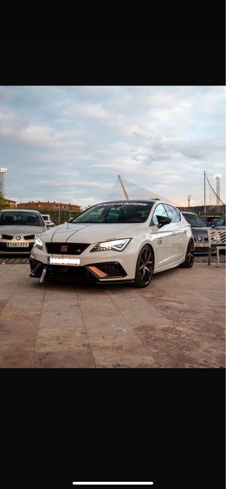 SEAT Leon FR 2.0 TDI 