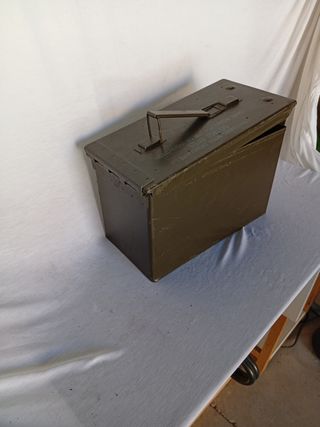 Caja munición militar