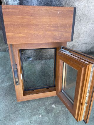 Ventana pwc efecto madera