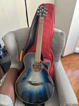 Guitarra electroacústica Ibanez