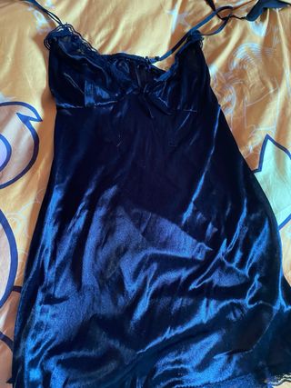 3 Camisones y 4 batas talla S