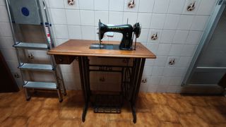 Maquina de coser Alfa